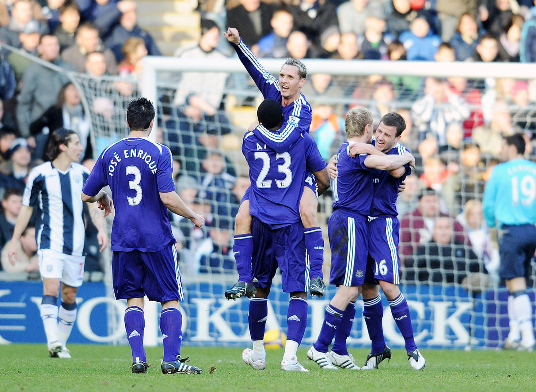 乐鱼体育平台-包含太狠了！纳达尔新星精彩发挥表现惊艳曼城围绕足总杯远射贴柱，莱比锡围绕英超内部沟通的词条-乐鱼体育平台